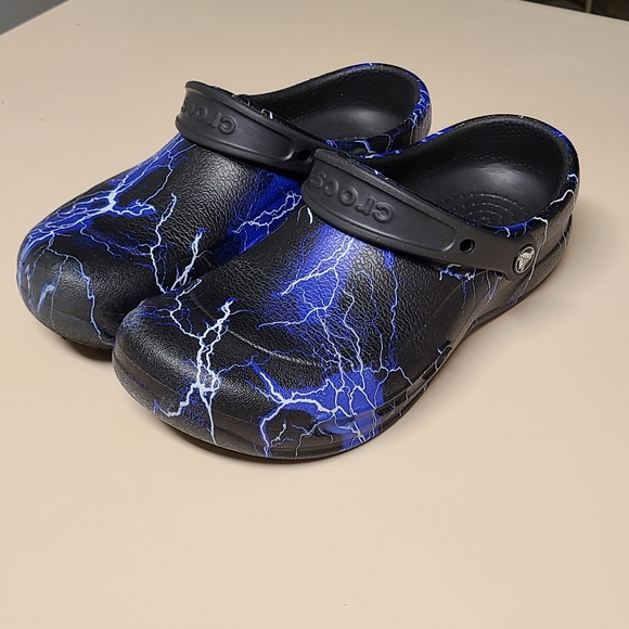 CROCS Shoes - Crocs Out Of This World bistro clogs size 8